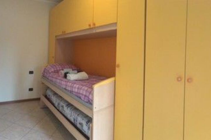 Room 141 of 499
