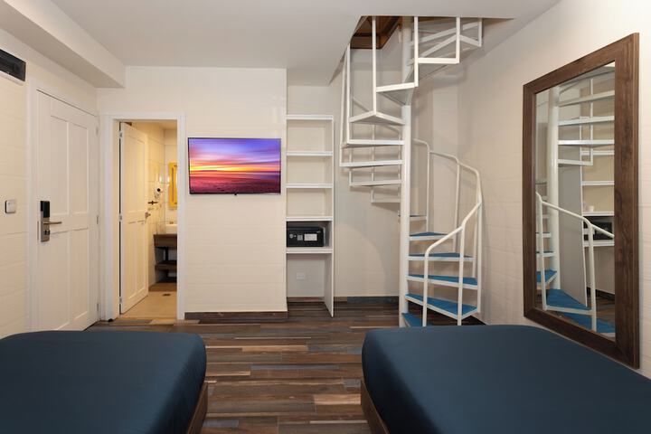 Room 20 of 51
