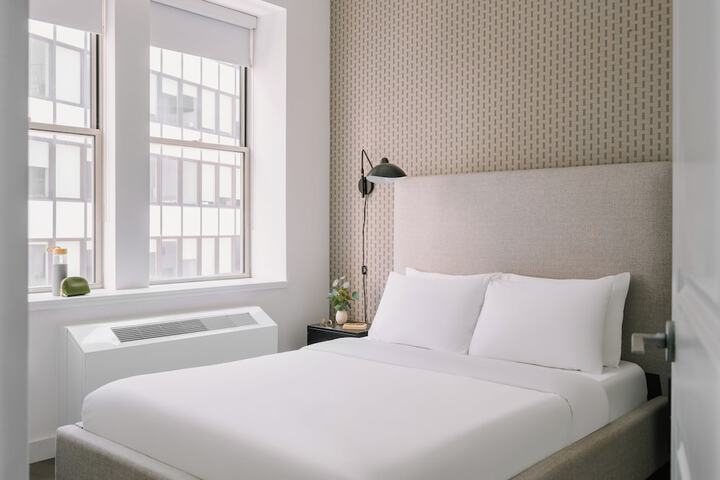 Room 18 of 59