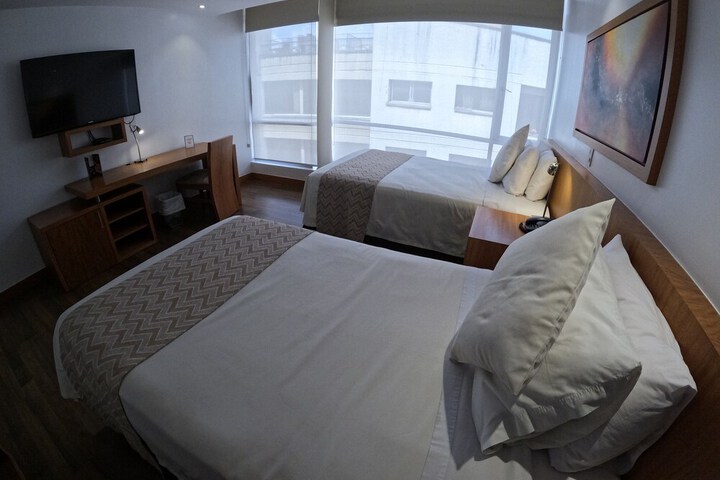 Room 18 of 111