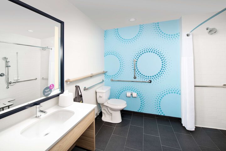Bathroom shower