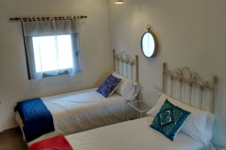 Room 14 of 50