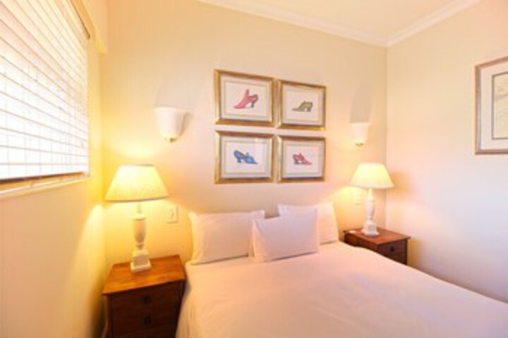 Room 16 of 20