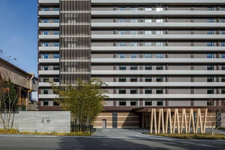 Hotel 141 of 144