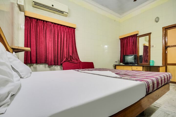 Room 17 of 21
