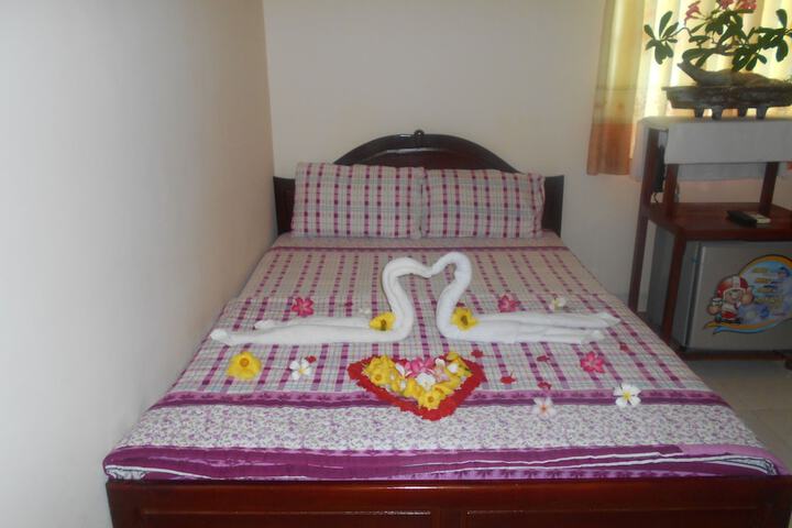 Room 10 of 39