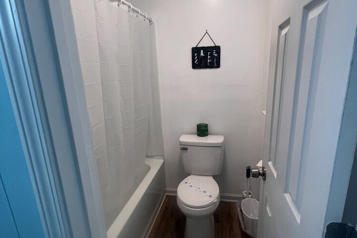 Room 178 of 282