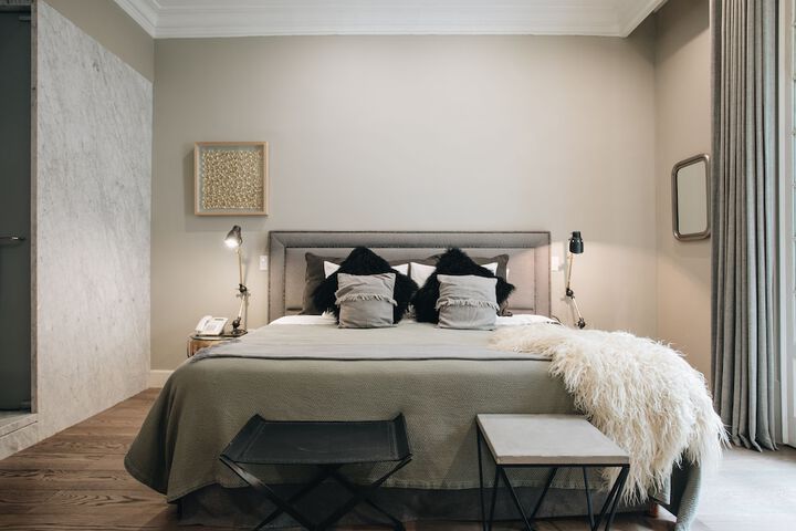 Room 20 of 110