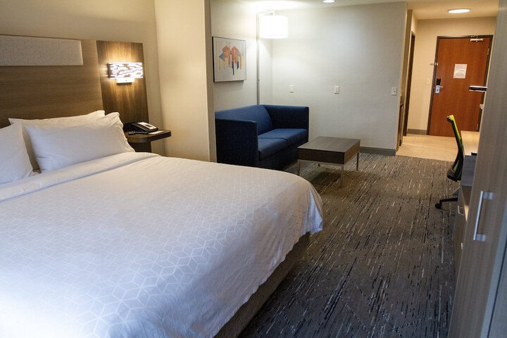 Room 14 of 56