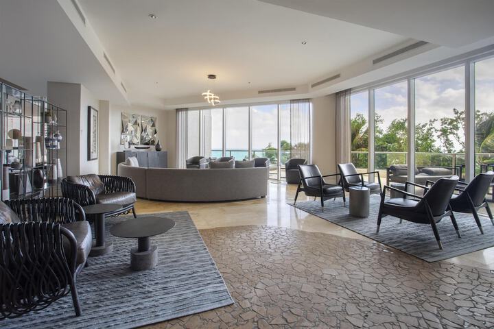 Lobby Photos
