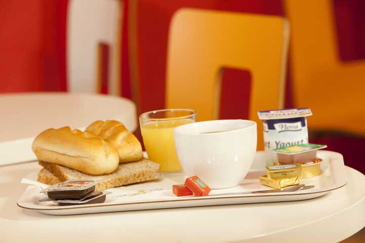 Breakfast/Coffee Service 29 of 44