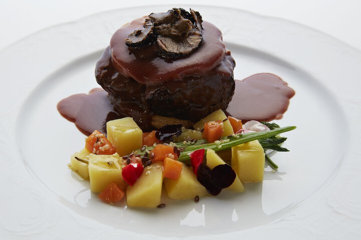 Dining 43 of 63