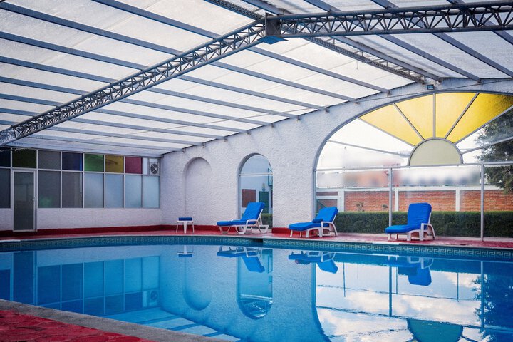 Pool 62 of 85
