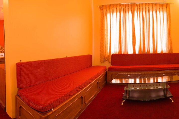 Room 15 of 40