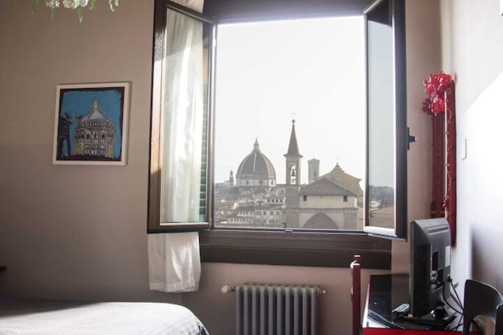 Room 44 of 75