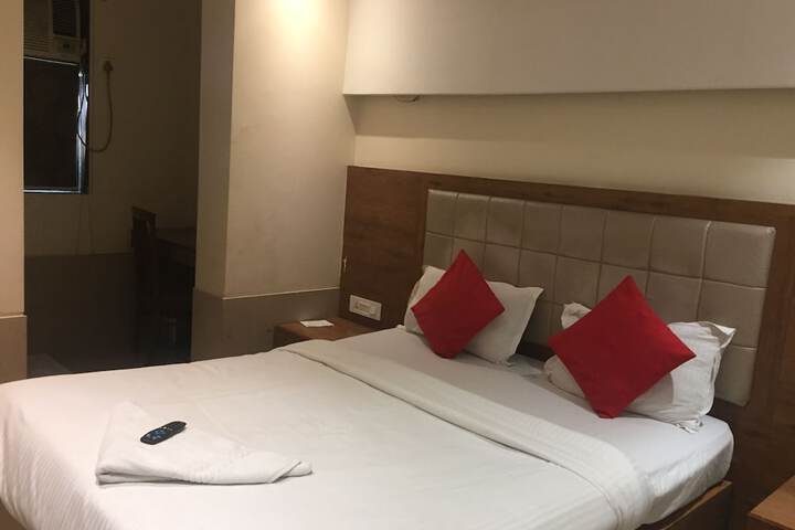 Room 45 of 90