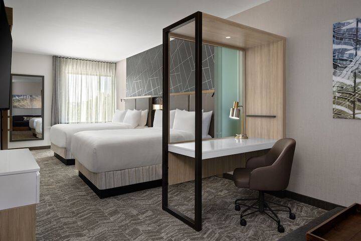 Room 7 of 22