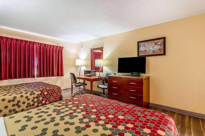Room 12 of 22