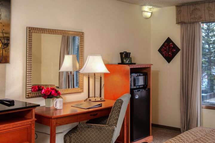 Room 8 of 20
