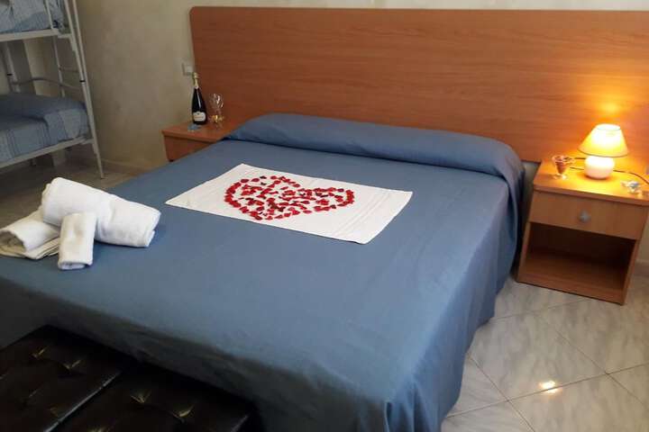Room 9 of 59