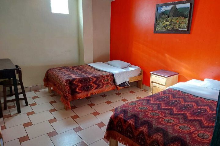 Room 1 of 14