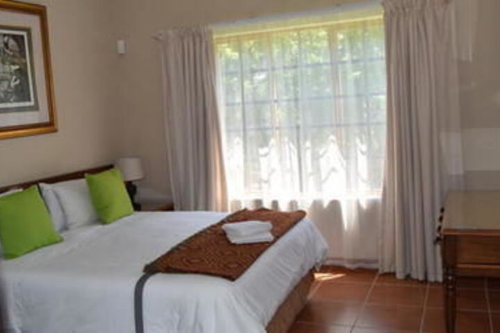 Room 2 of 7