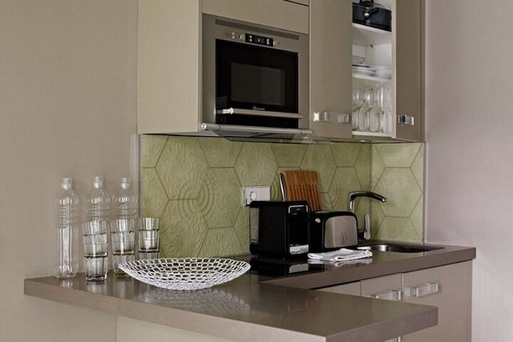 Private kitchenette