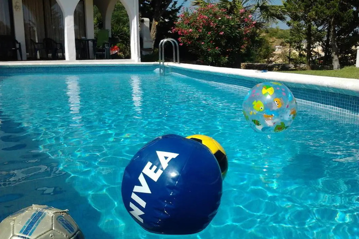 Pool 3 of 5