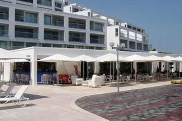 Terrace/Patio 62 of 63