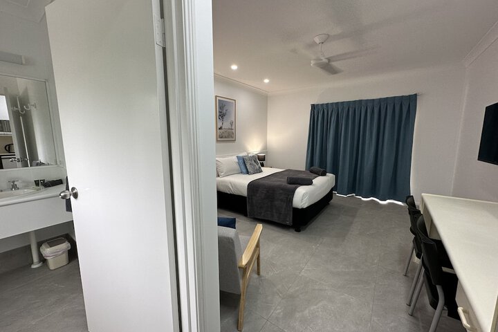 Room 4 of 52