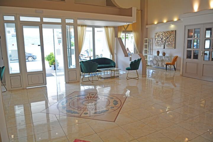 Hotel Interior 3 of 107