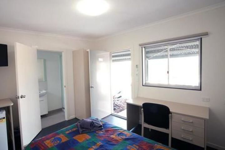 Room 5 of 5