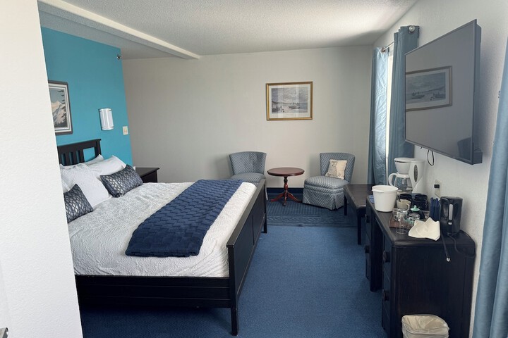 Room 8 of 26