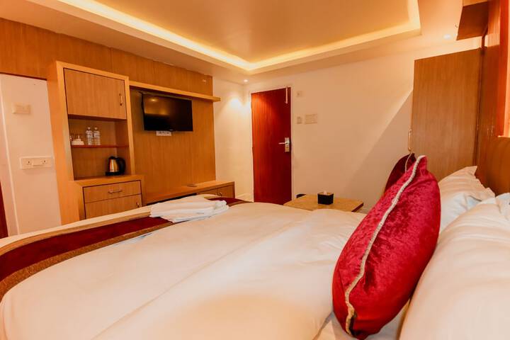Room 20 of 66