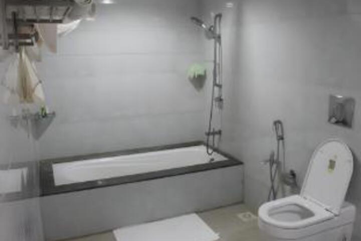 Room 3 of 14