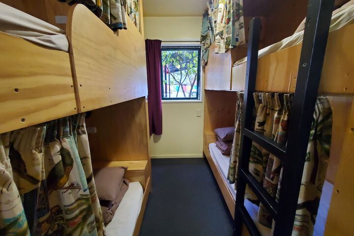 Room 5 of 20