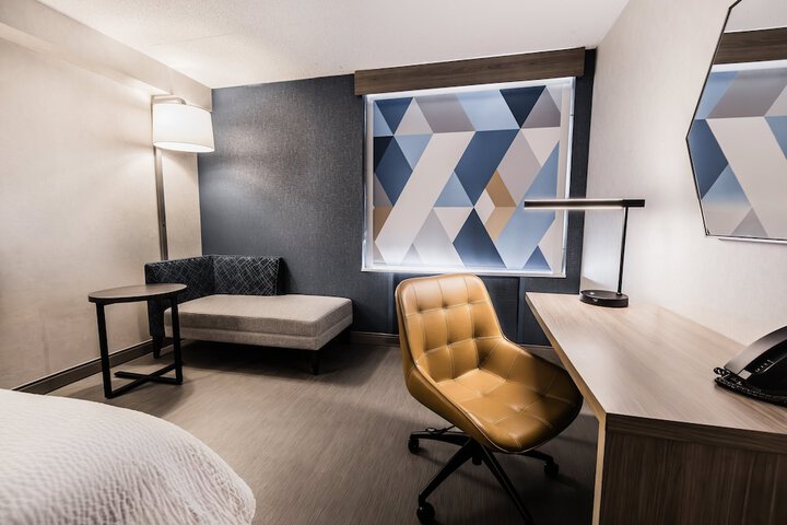 Room 17 of 88