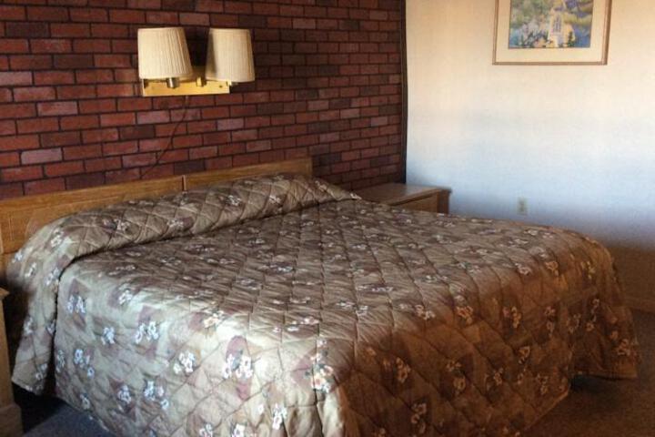 Photo of SANDS MOTEL