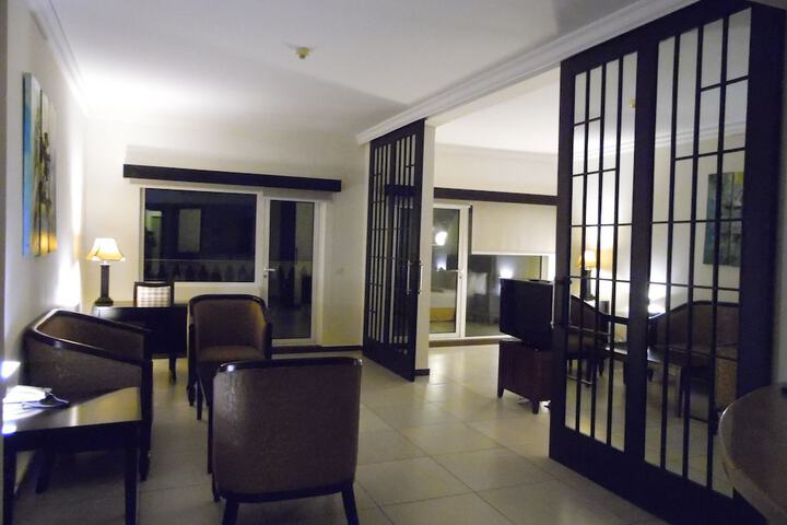 Room 12 of 26