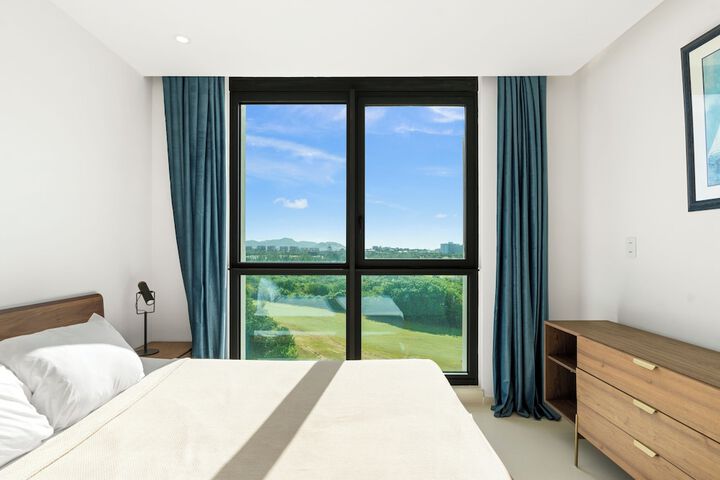 Room 278 of 1000