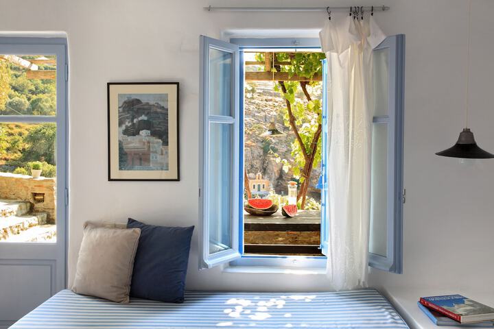 Room 73 of 121