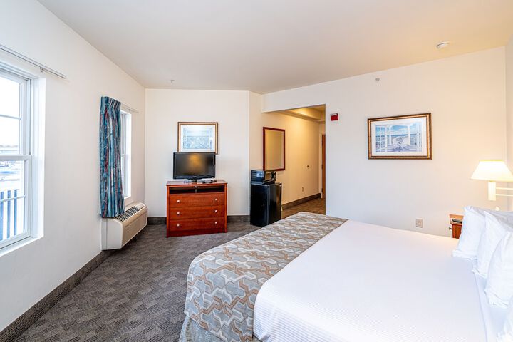 Room 18 of 34