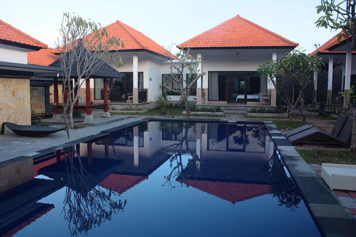 Pool 5 of 24
