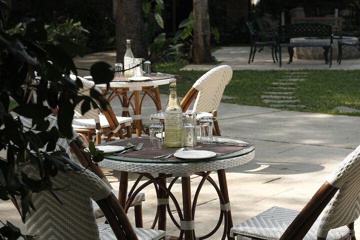 Dining Photos