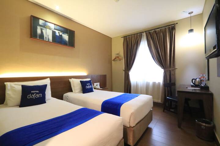 Room 3 of 22