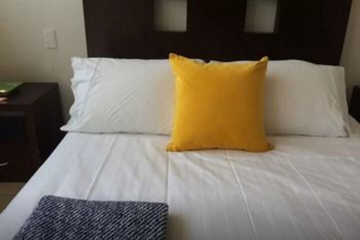 2 Beds 2 Baths Rooms Condesa