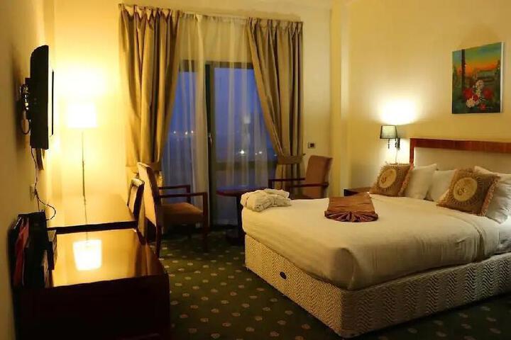 Kenenisa Hotel