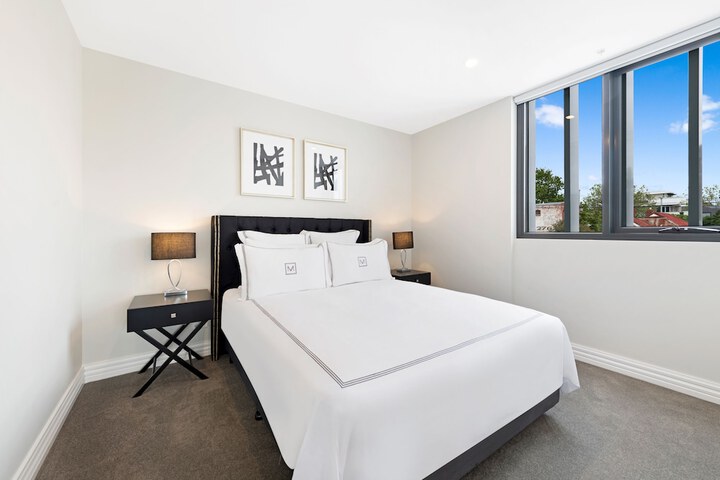 Room 3 of 55