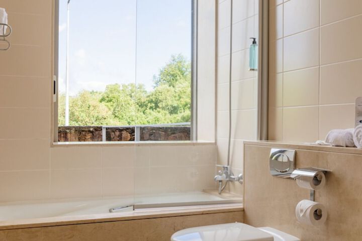 Bath Photo