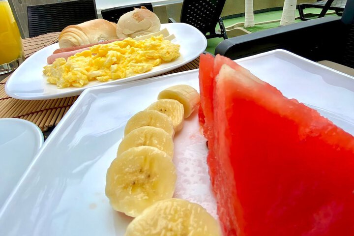 Breakfast/Coffee Service 27 of 37